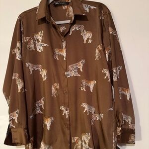 Zara brown oversized button down printed shirt, Sz Small